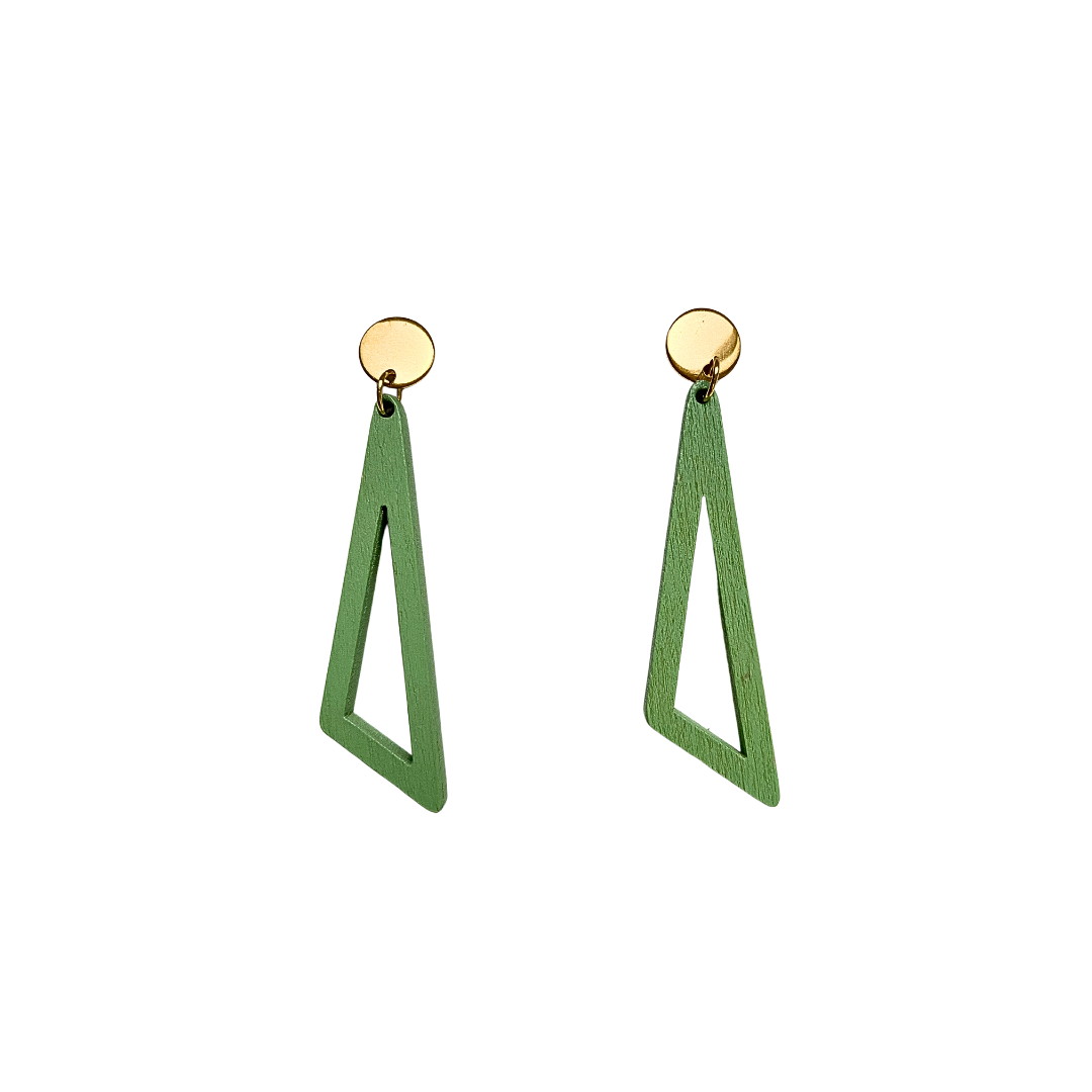 Pendientes de maadera verdes
