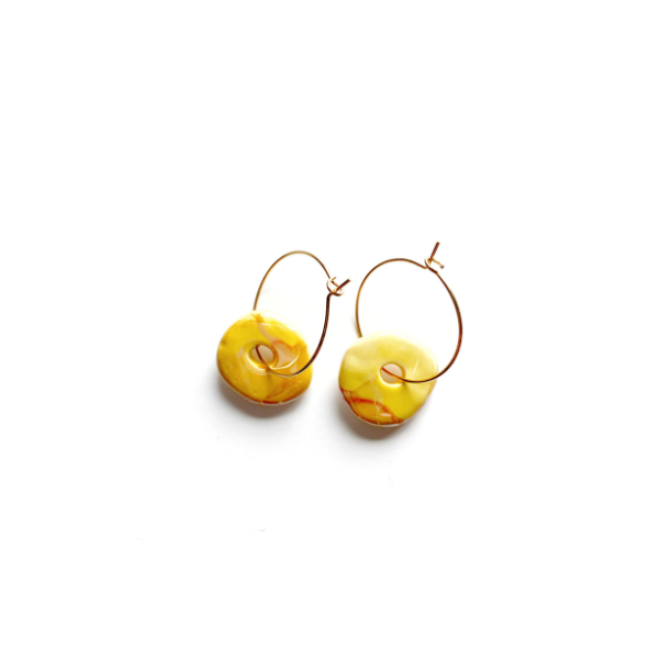 Pendientes originales para la mujer amarillo